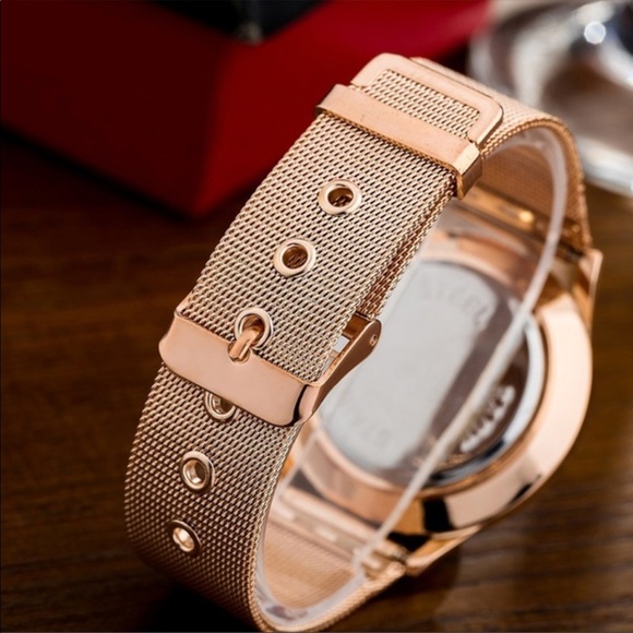 💫Rose Gold Watch💫 - Picture 3 of 3